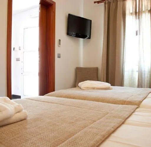 בית הארחה Jeiroes Do Mar 4*