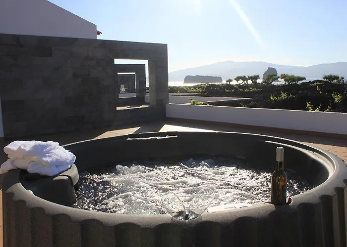 בית הארחה Jeiroes Do Mar מדלנה